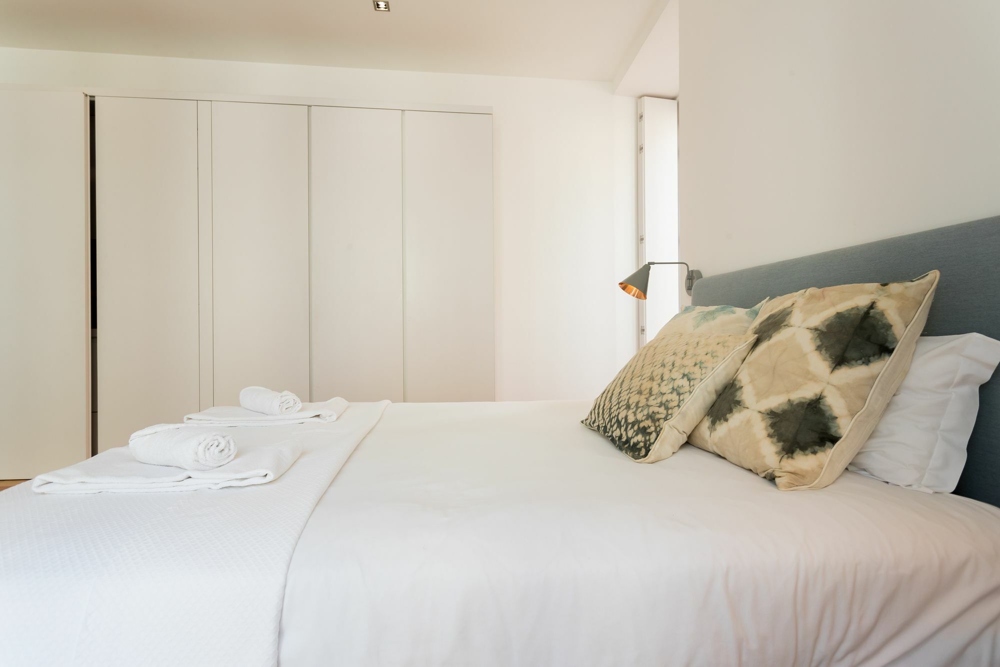 Chiado And One-bedroom - By Lu Holidays Lissabon
