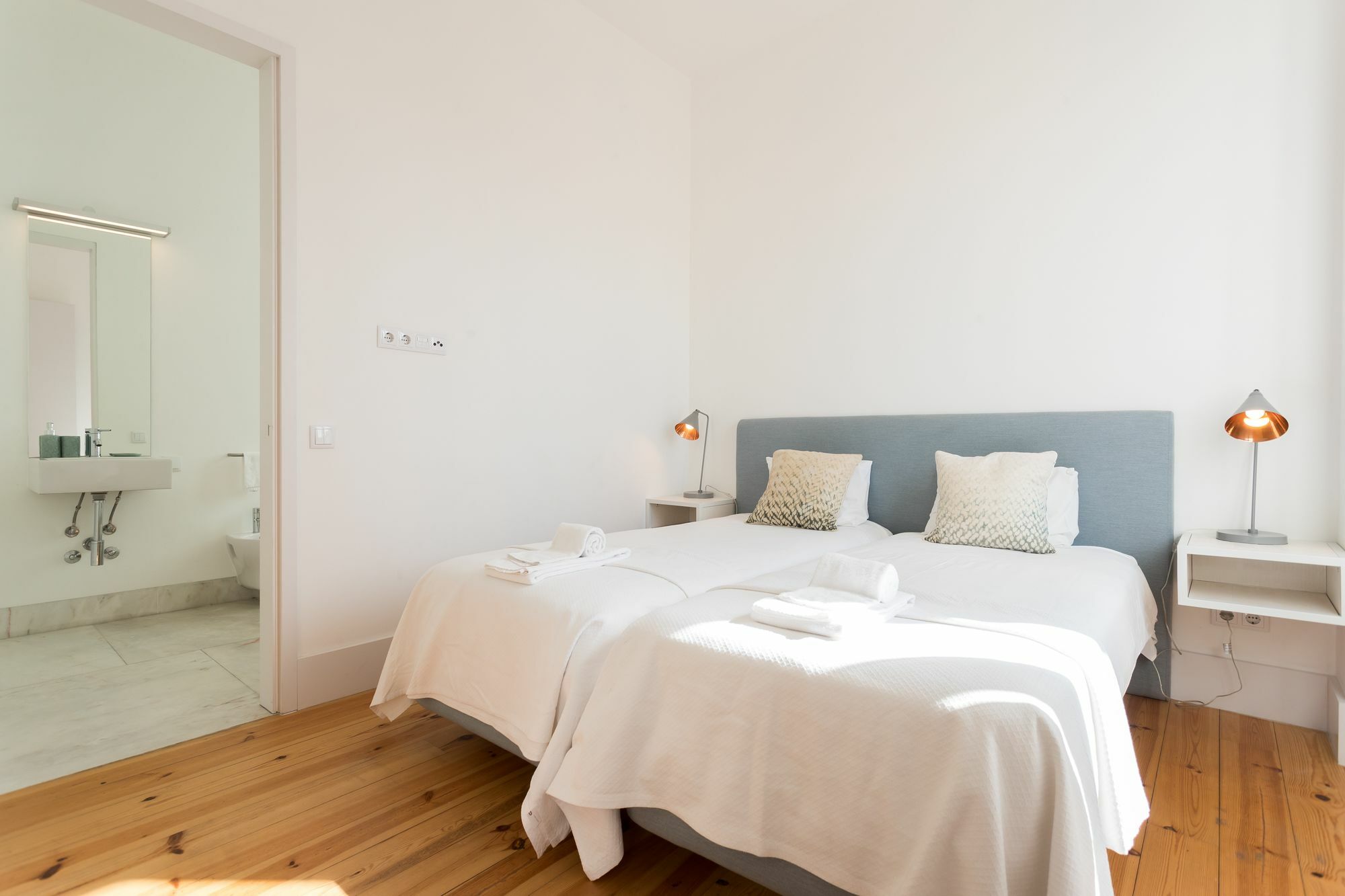 Chiado And One-bedroom - By Lu Holidays * Lissabon