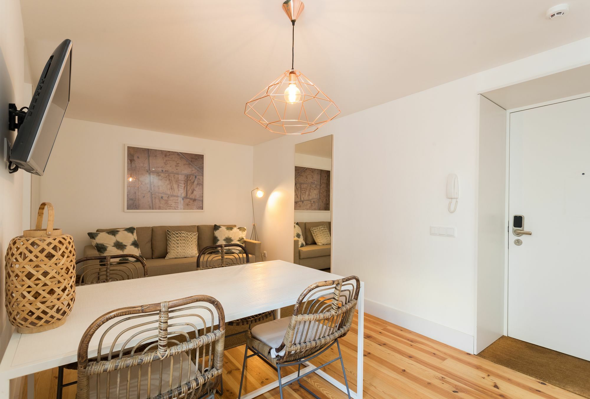 Chiado And One-bedroom - By Lu Holidays Apartment *